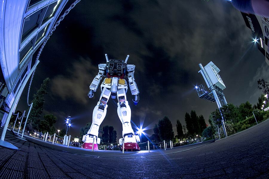 Gundam Statue