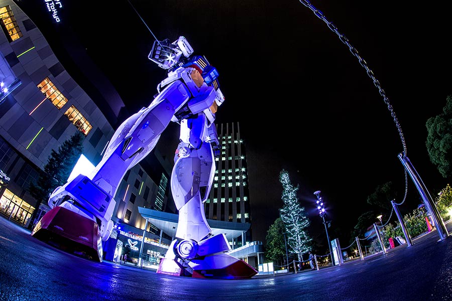 Mobile Suit Gundam Statue, Tokyo